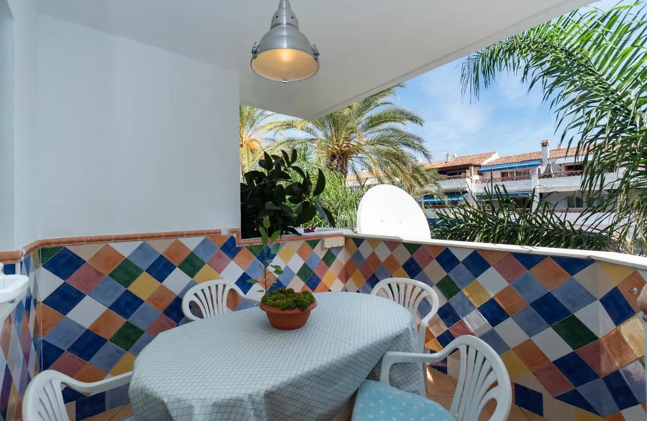 Holidays & Homes I Benalmadena Playa, Piscinas ,Relax