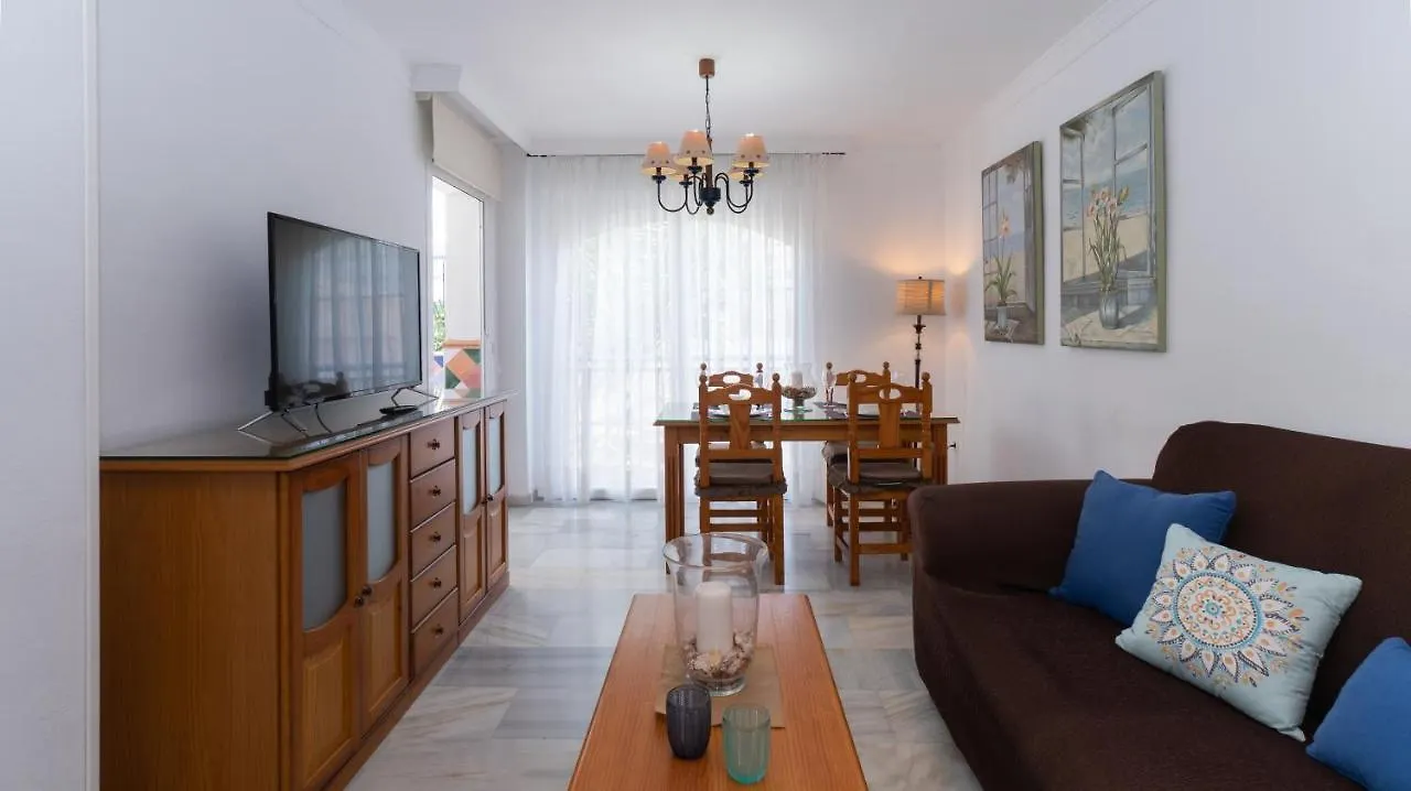 Apartment Holidays & Homes I Benalmadena Playa, Piscinas ,Relax