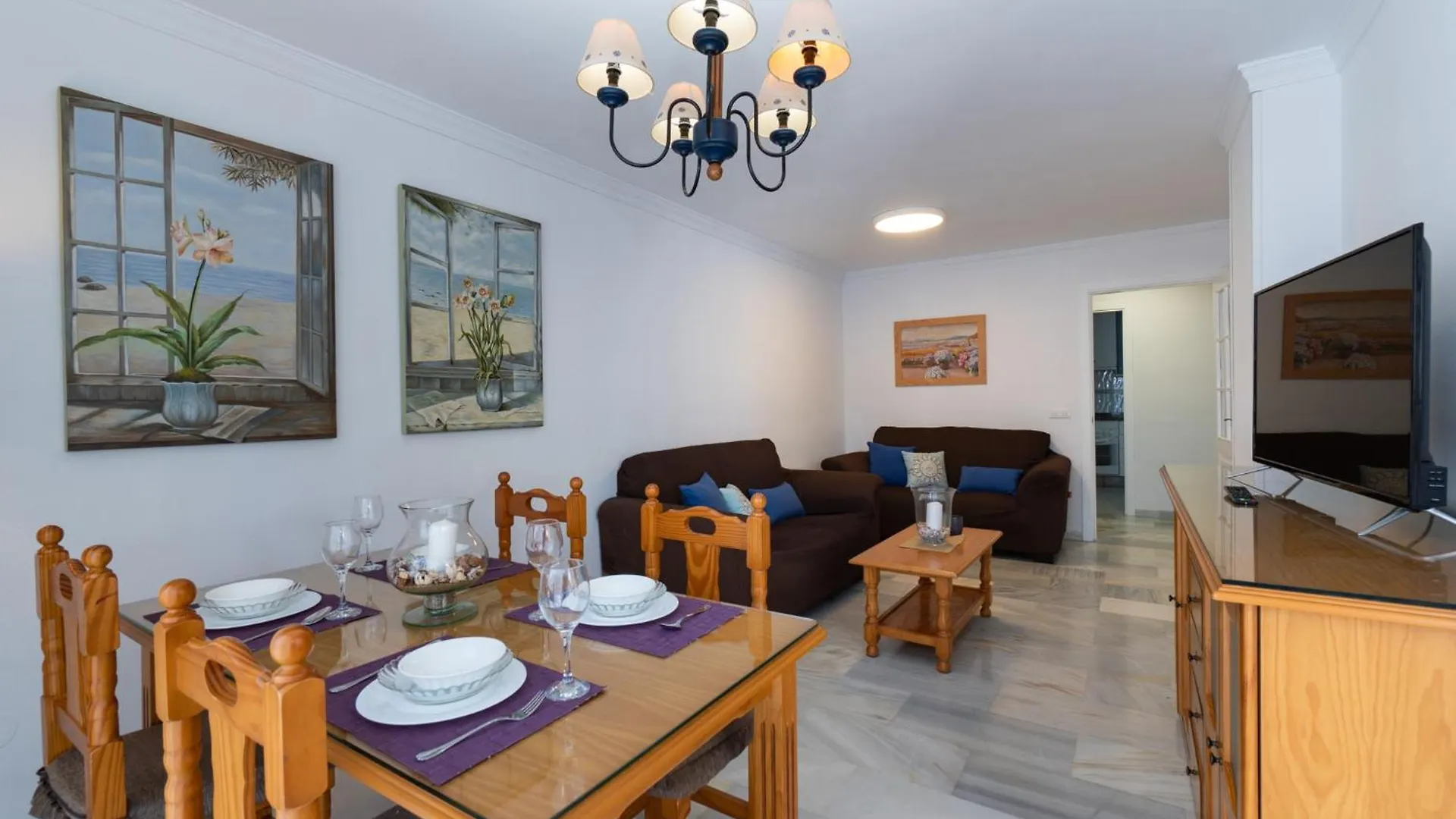 Apartment Holidays & Homes I Benalmadena Playa, Piscinas ,Relax